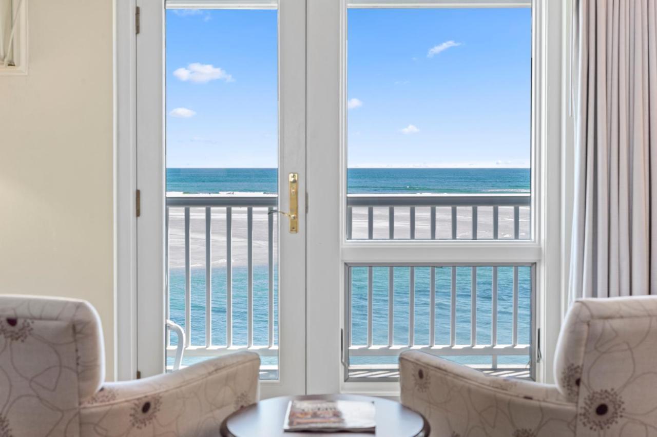 The Sparhawk Oceanfront Resort Оганкит Экстерьер фото